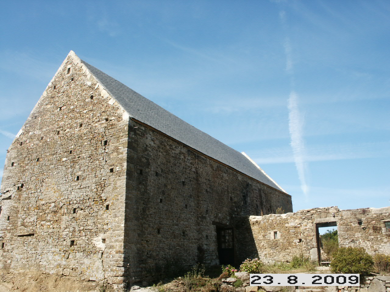The rebuilt of the barn in 2009.